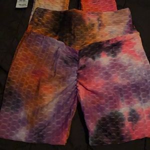Tik tok leggings. Super cute and comfy. New